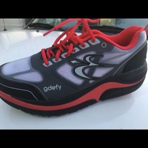 Gdefy shoes size 12